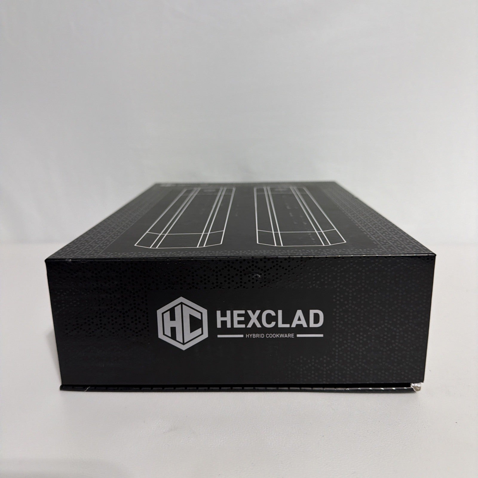 Hexclad Pepper & Salt Grinder Set Professional Grade - New / Open Box KWHM02-ST