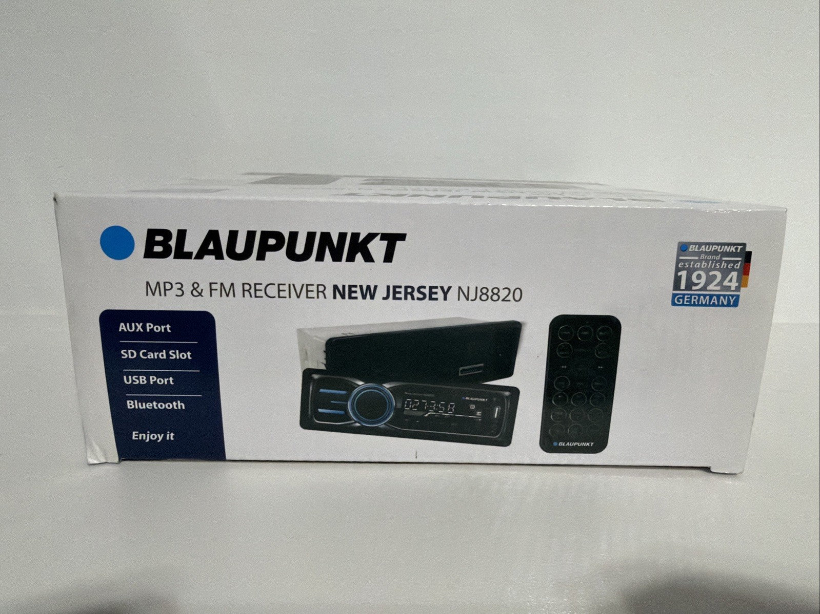 Blaupunkt New Jersey NJ8820 MP3 & FM Receiver Bluetooth Remote Control